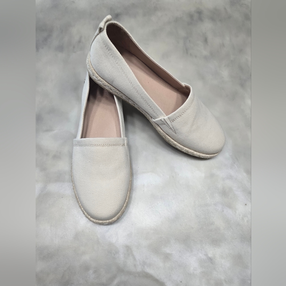 Abeo Blake Style Slip On Flats Size 8